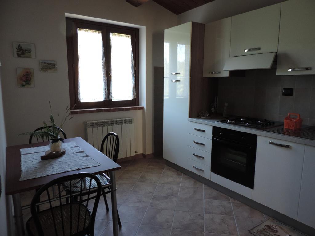 Il Gelso Rosso Apartment Comunanza Bagian luar foto